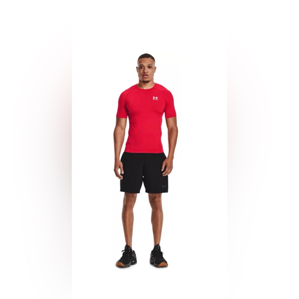 Under Armour men’s tee shirt